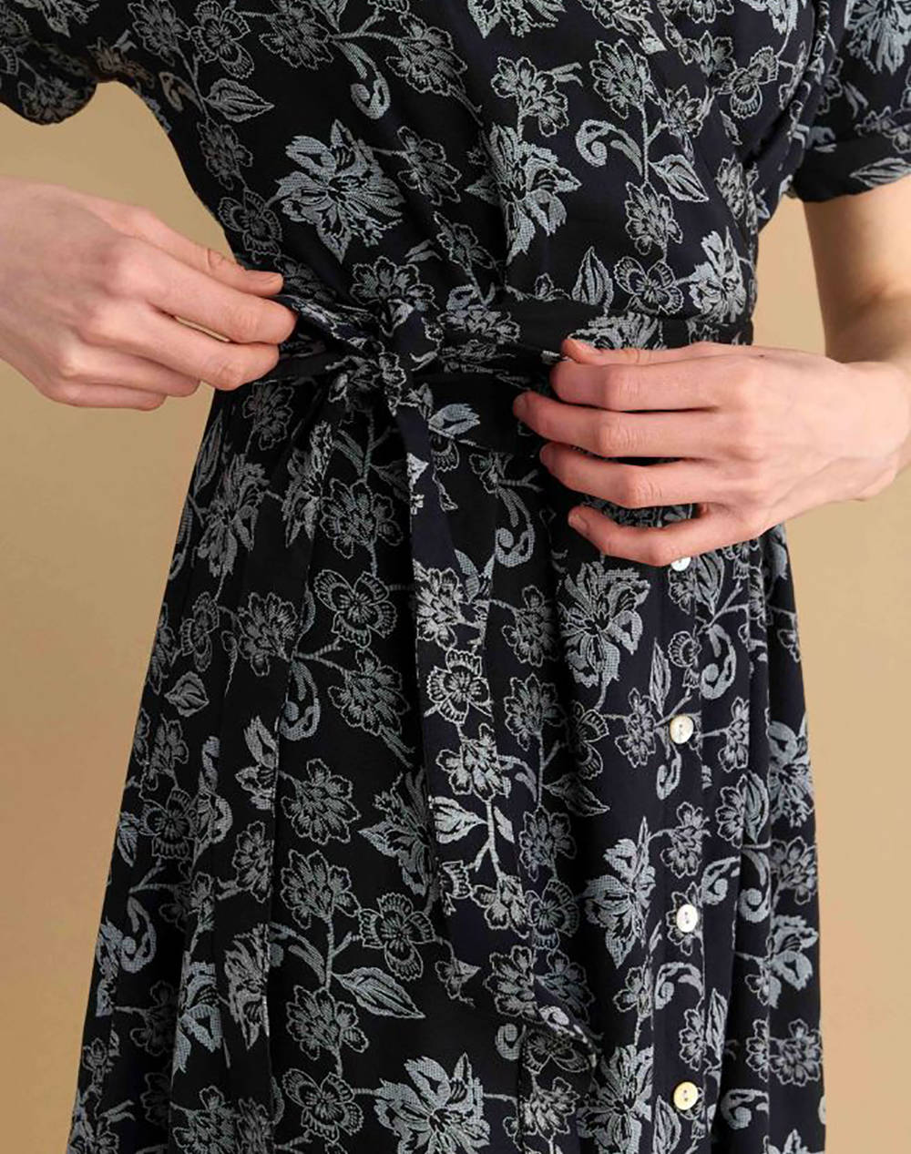 ATTRATTIVO ROCHIE