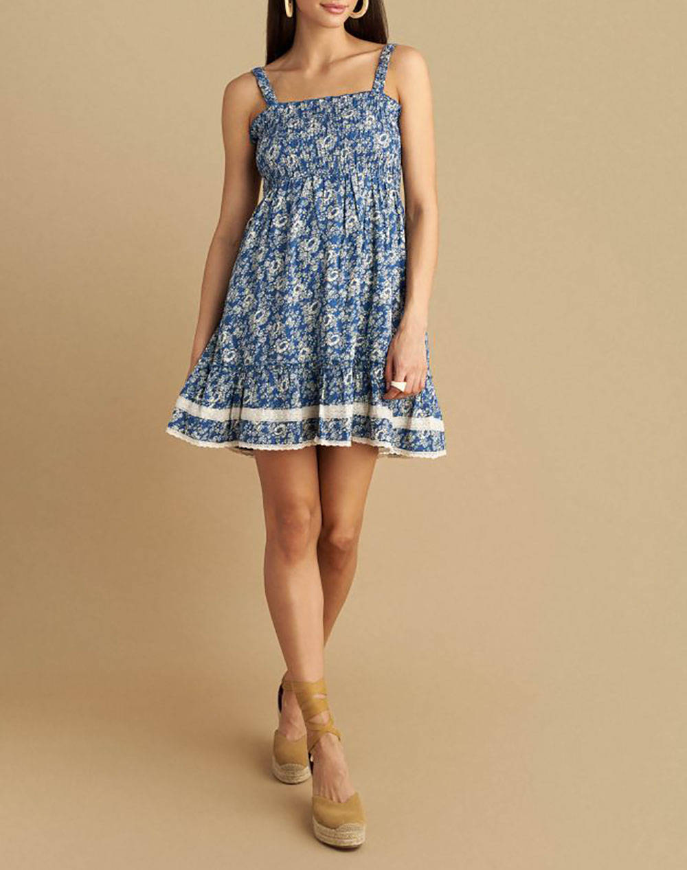 ATTRATTIVO ROCHIE