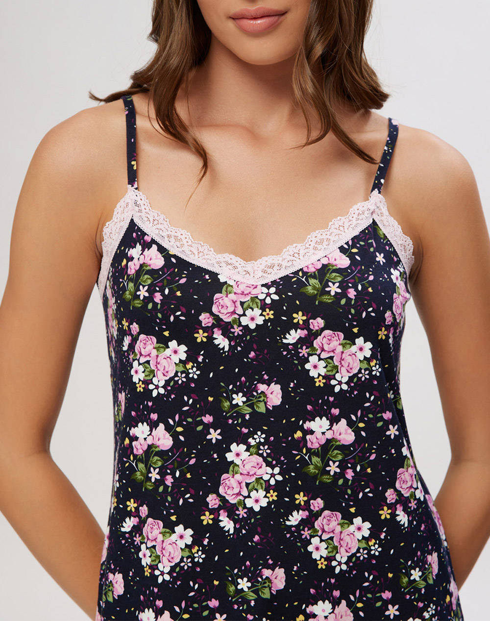 MINERVA CAM.NOAP.DAMA.BRET.LACE FLORAL