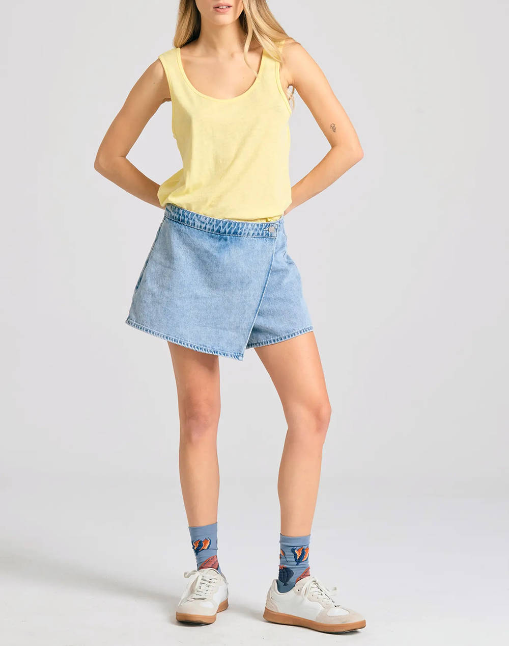 FUNKY BUDHA Bluza de dama Fara maneca Basic