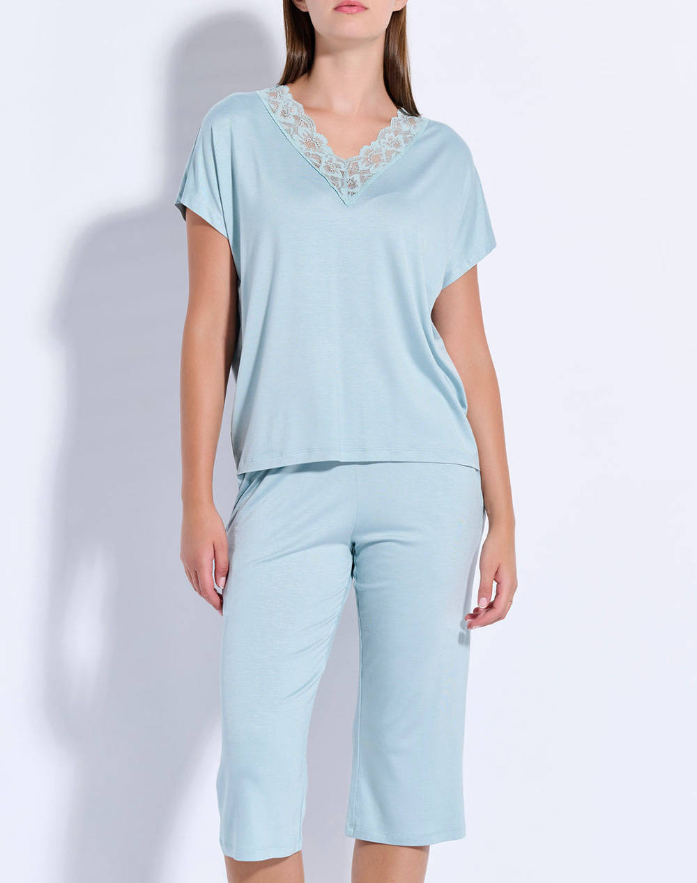 JEANNETTE PIJAMA CAPRI CU DANTELA