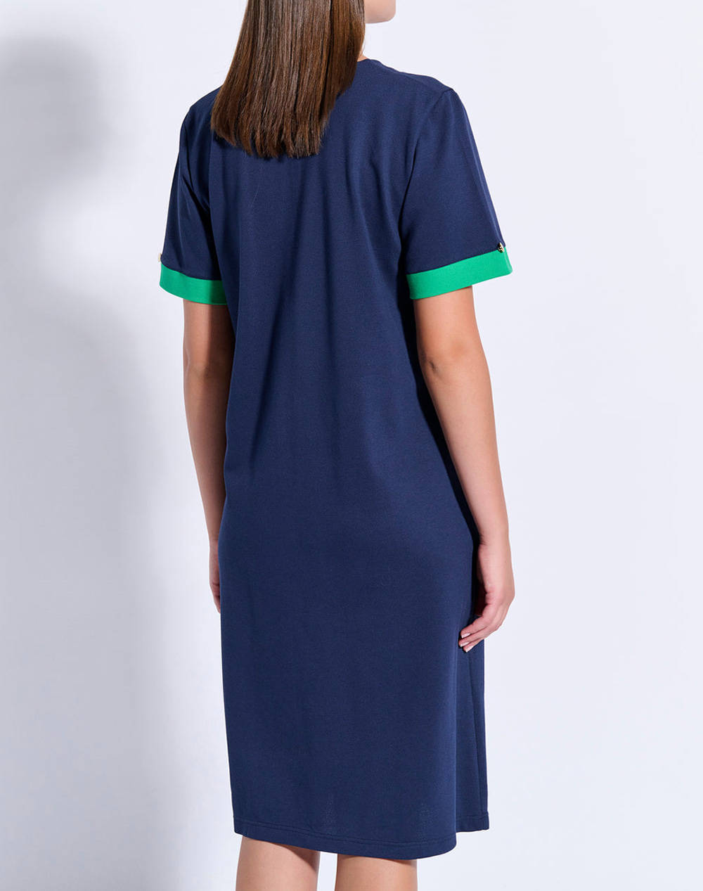 JEANNETTE ROCHIE PIQUE