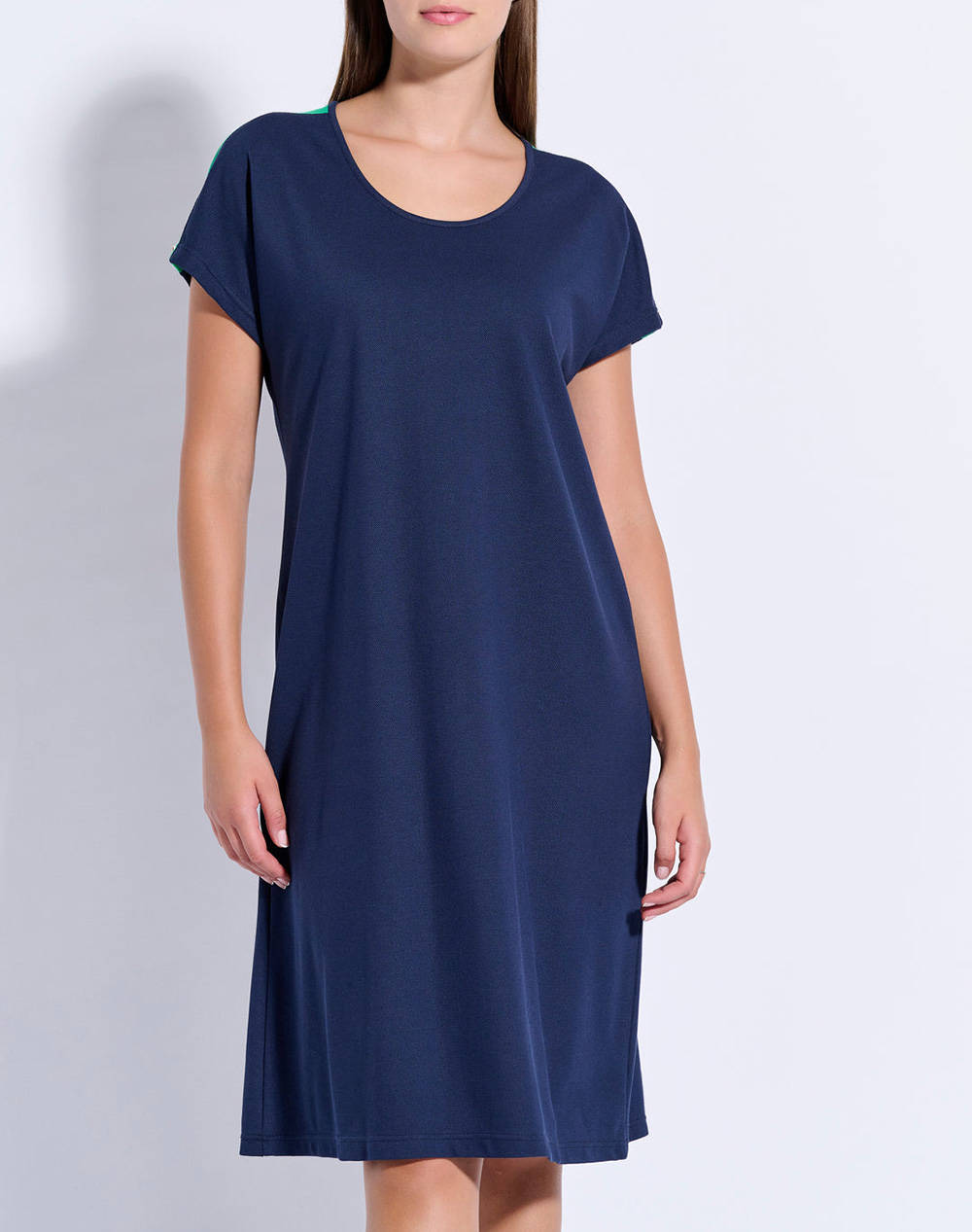 JEANNETTE ROCHIE PIQUE