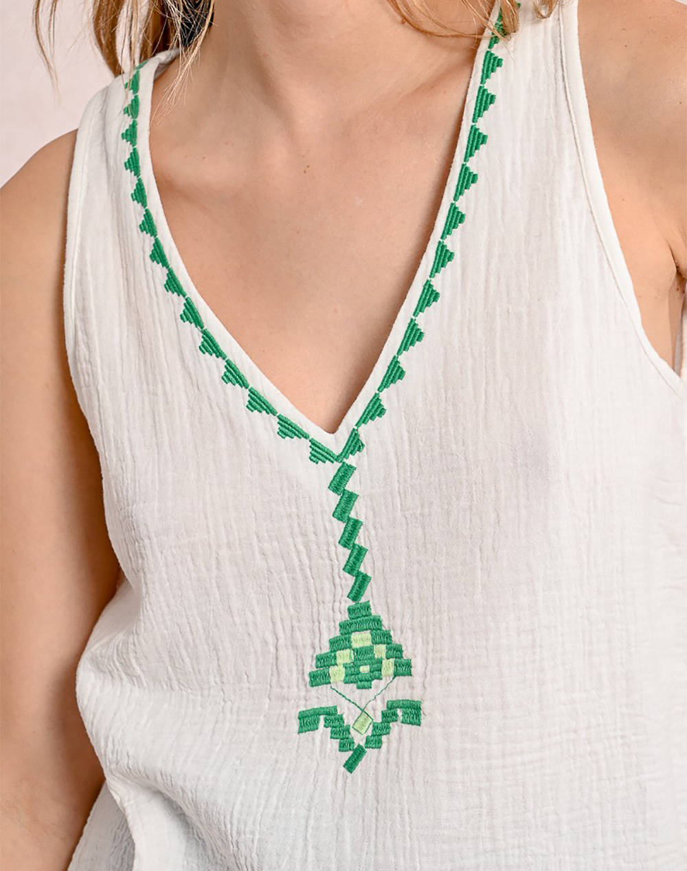 MOLLY BRACKEN LADIES WOVEN TOP
