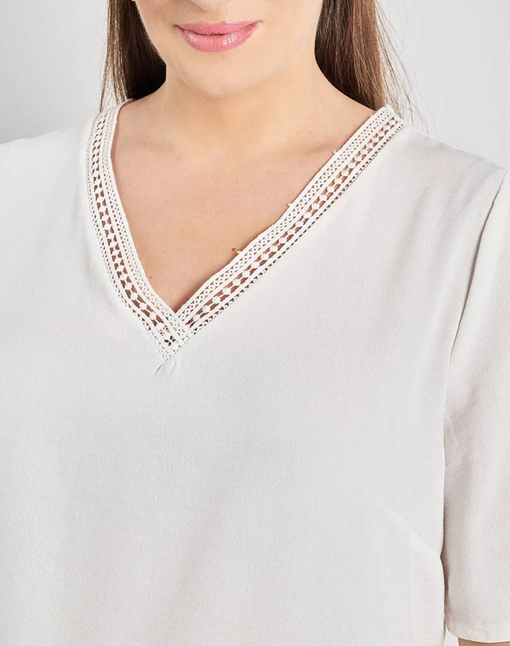 PARABITA Bluza washed in relief cu franjuri pe V