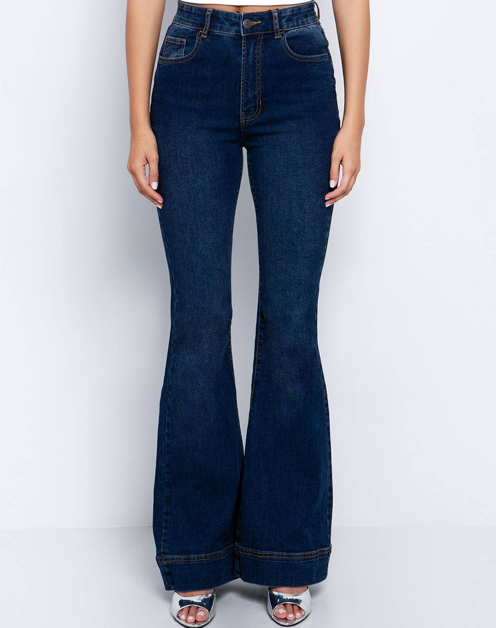 TOI&MOI JEANS