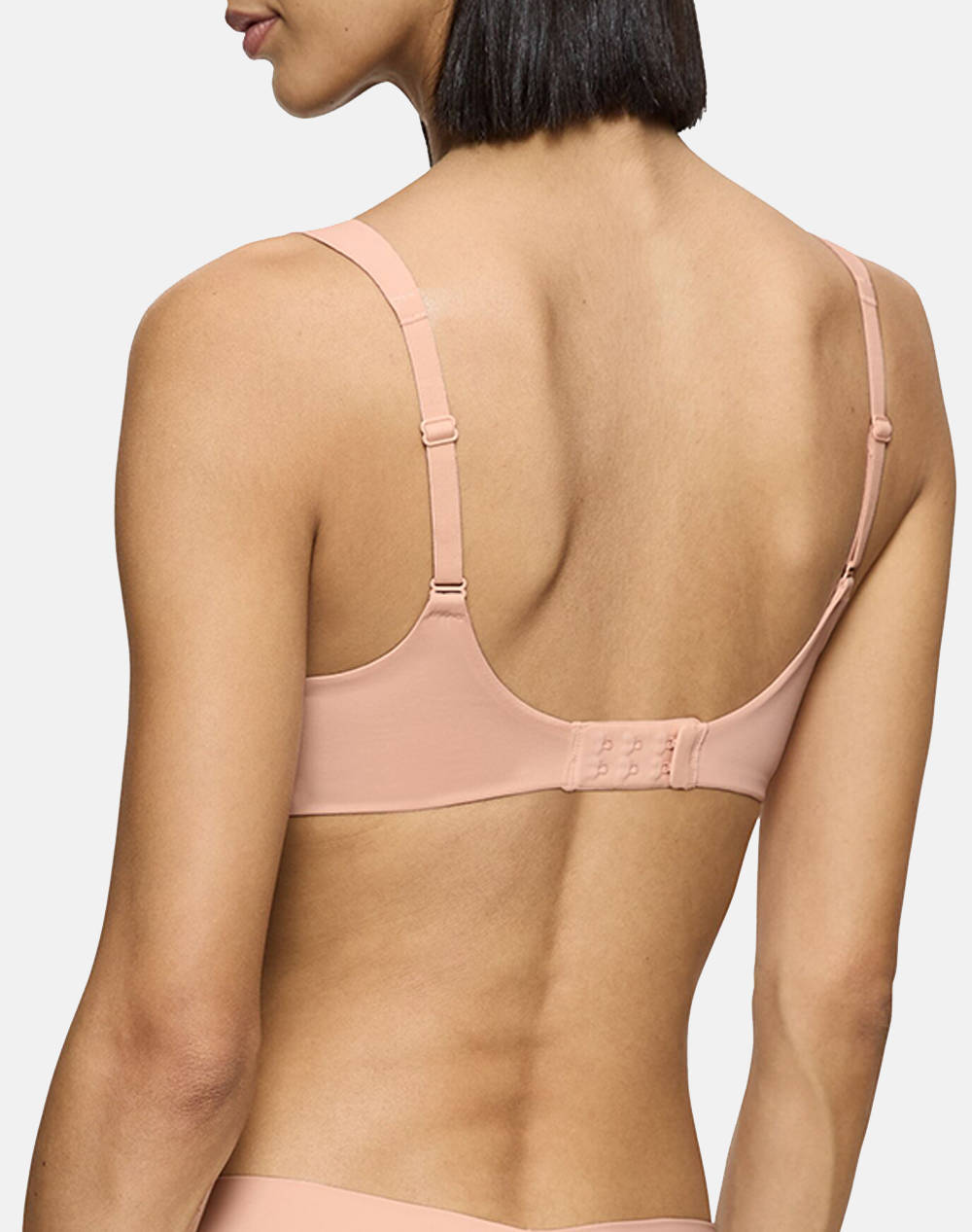 TRIUMPH Body Make-Up Illusion WP EX
