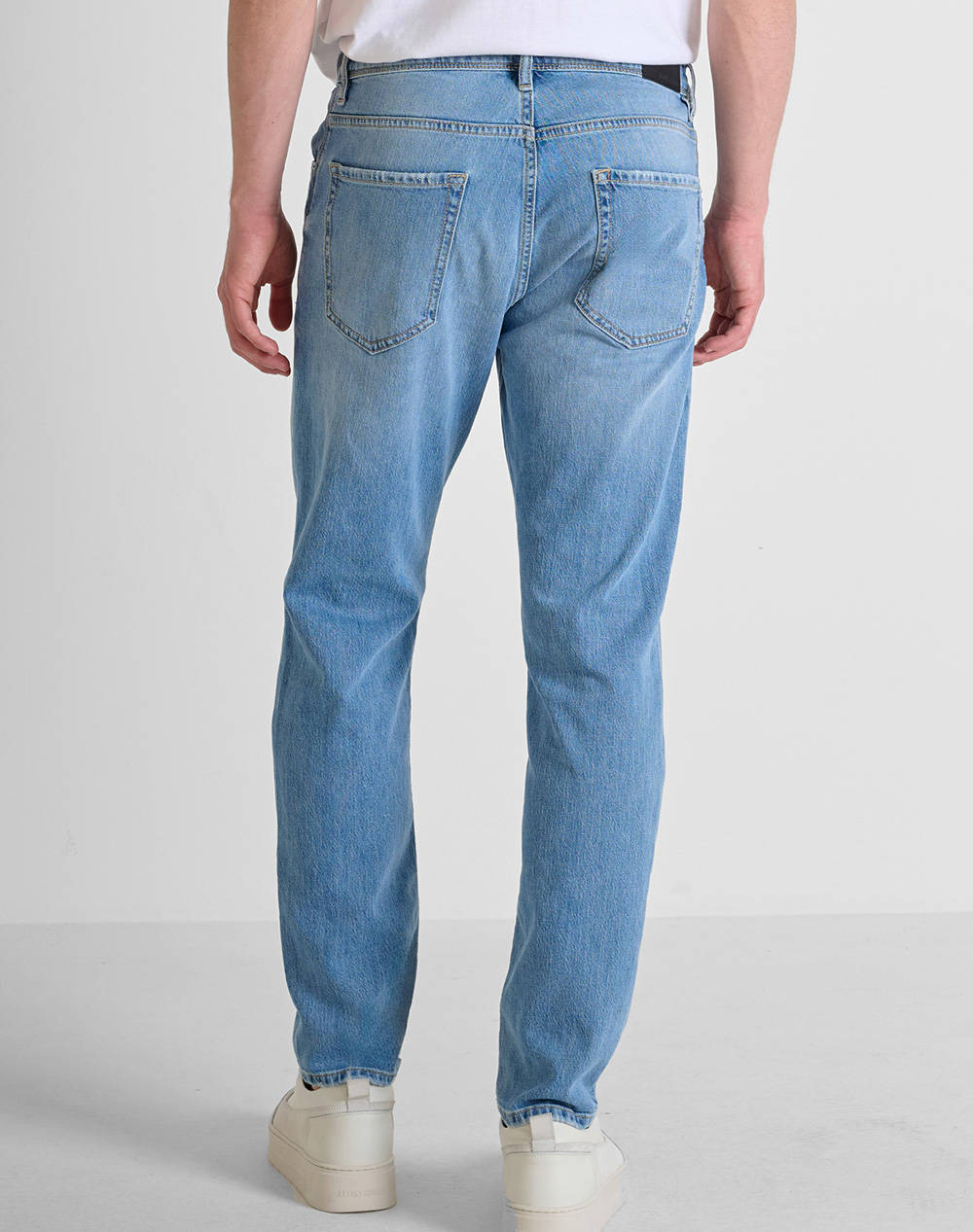 ANTONY MORATO MMDT00264FA7505751W02035 MIN OF 10 JEANS ARGON SLIM ANKLE LENGHT FIT IN BLUE DENIM PANTALONI DE BARBATI