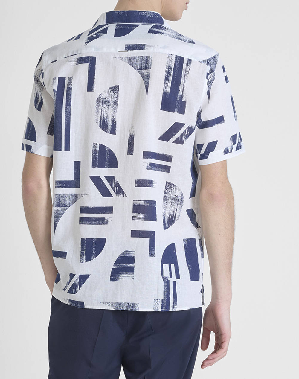 ANTONY MORATO MMSS00171FA430643 MIN OF 6 SHIRT HONOLULU REGULAR STRAIGHT FIT IN PRINTED COTTON LINEN BLEND FABRIC WITH LOGOED METAL BADGE BLUZA DE BARBATI