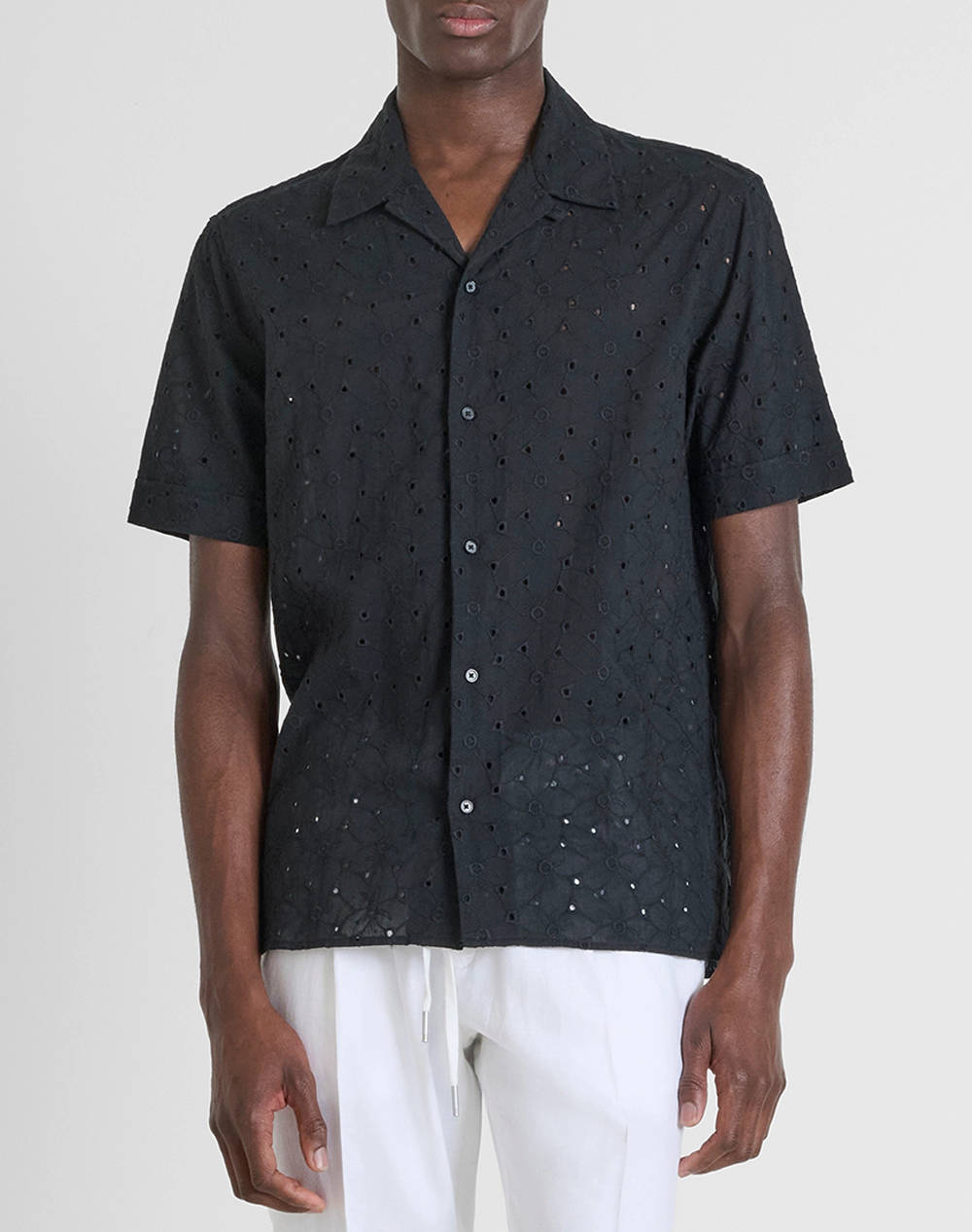 ANTONY MORATO MMSS00189FA440059 MIN OF 6 SHIRT HONOLULU RELAXED STRAIGHT FIT IN EMBROIDERED POPELINE COTTON FABRIC WITH LOGOED METAL BADGE BLUZA DE BARBATI