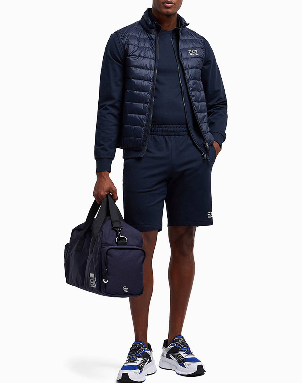 EA7 SHORTS