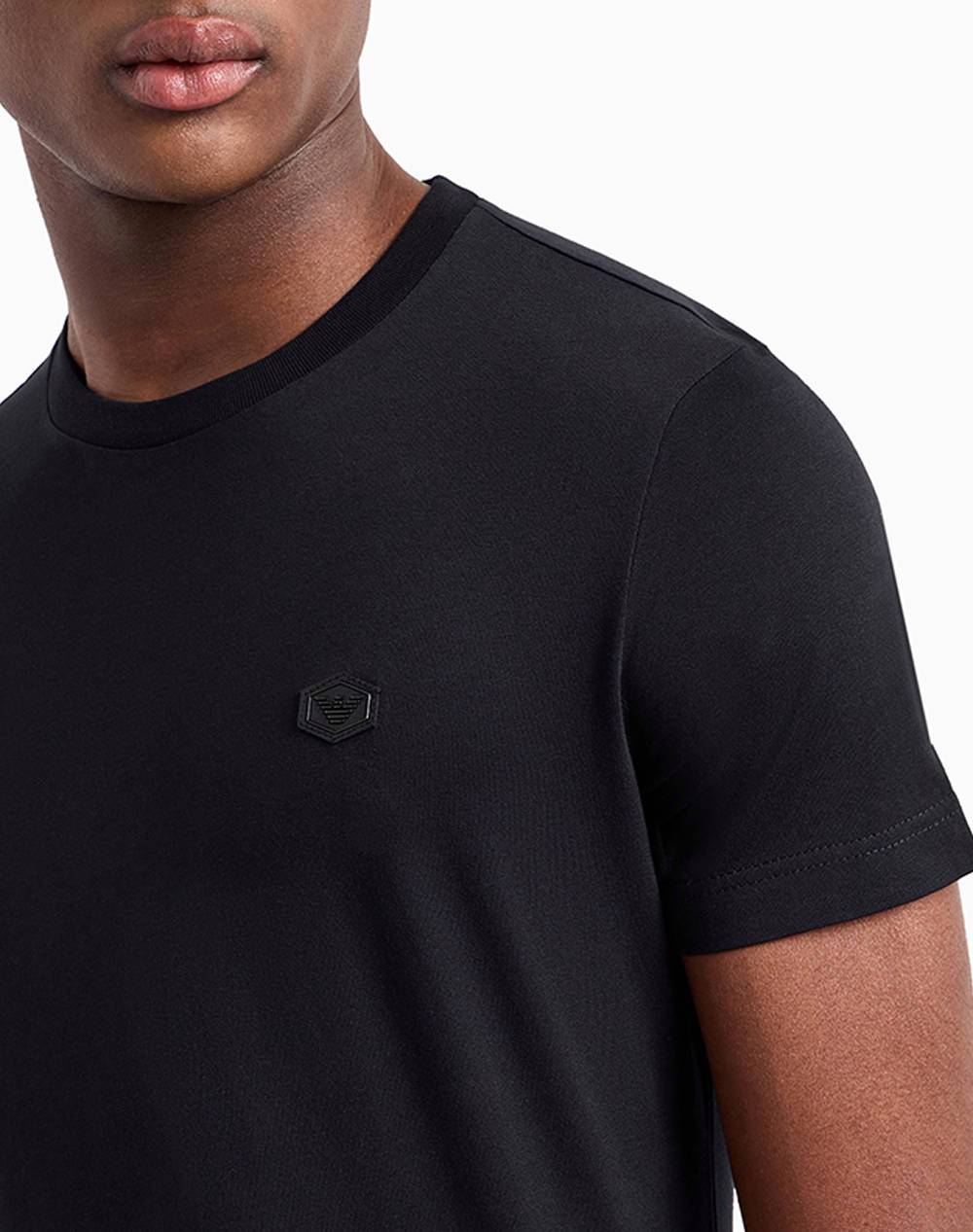 EMPORIO ARMANI T-SHIRT