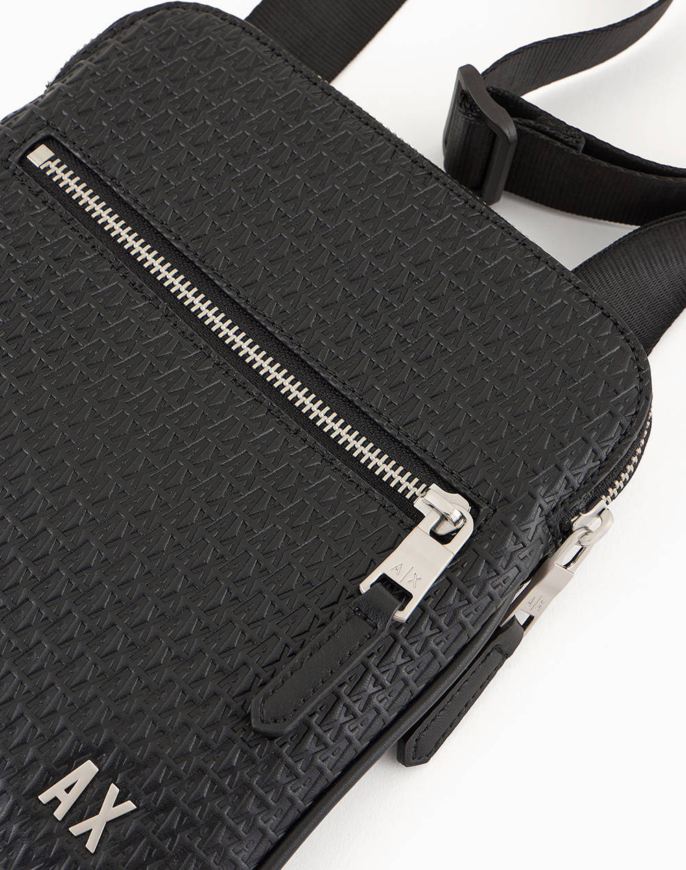 ARMANI EXCHANGE MESSENGER BAG (Dimensiuni: 21 x 13 x 3cm.)