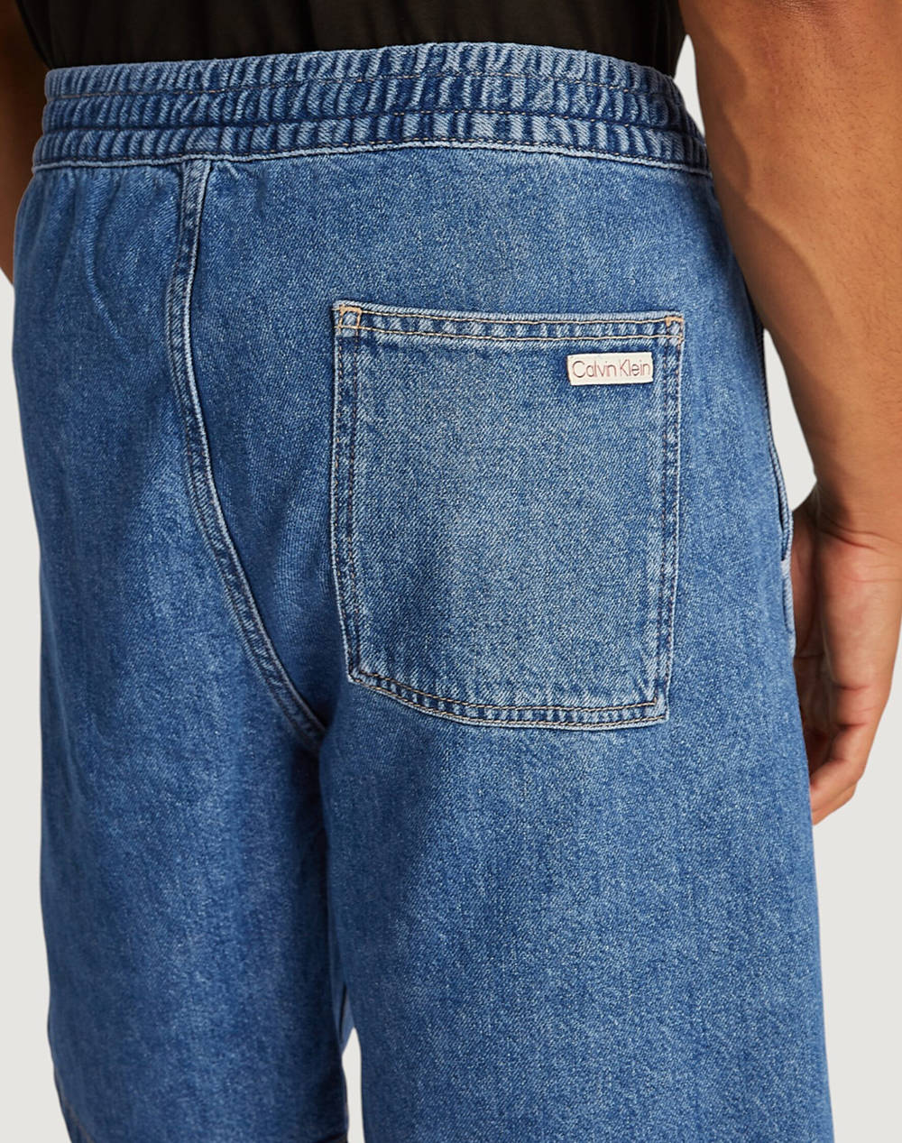 CALVIN KLEIN PULL ON RELAXED DENIM SHORT