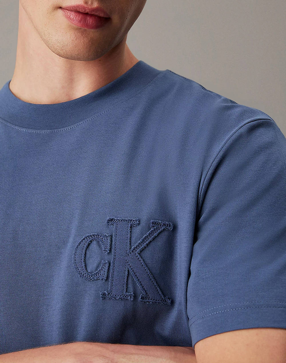 CALVIN KLEIN JEANS CK APPLIQUE TEE