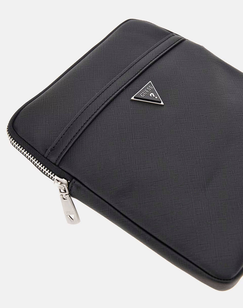 GUESS MILANO CROSSBODY FLAT GEANTA DE BARBATI (Dimensiuni: 19 x 23 x 2cm.)