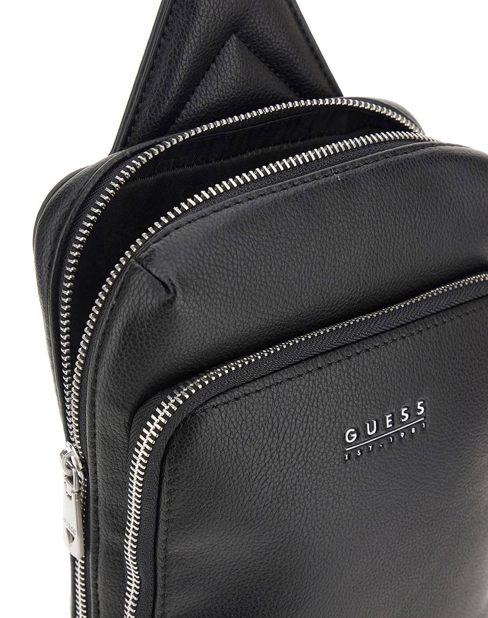 GUESS MILANO CROSSOVER GEANTA DE BARBATI (Dimensiuni: 15 x 26 x 6cm.)
