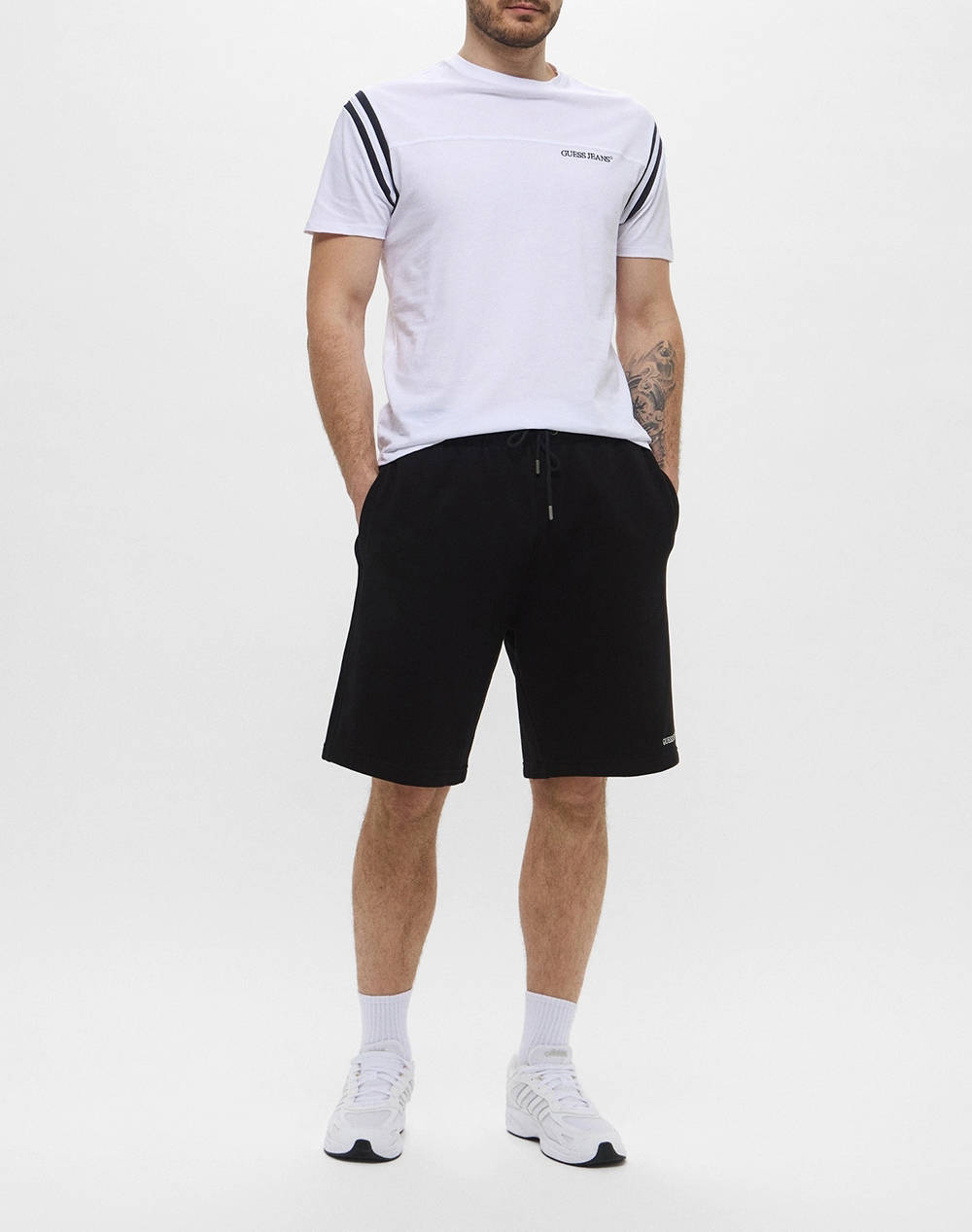 GUESS JEANS GJ REG EMBRO SHORTS - ORGANIC COTT ICONIC TERRY 400 SHORTS DE BARBATI
