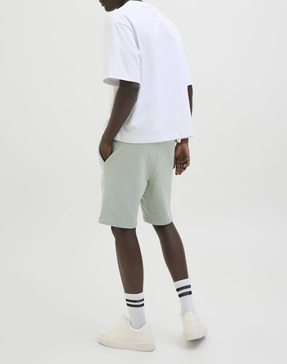 JACK&JONES JPSTGORDON BEAU SWEAT SHORTS MID