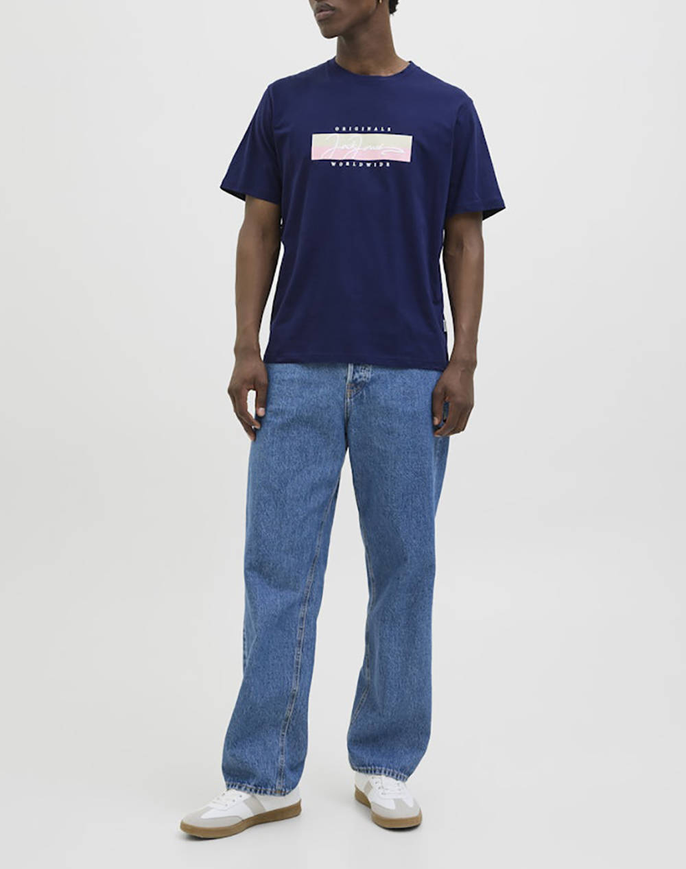 JACK&JONES JORFREDERIKSBERG BOX SCRIPT TEE SS CN LN