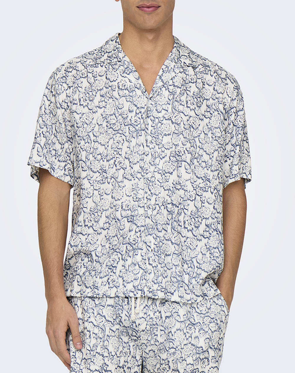 ONLY&SONS ONSDASH LIFE REG AOP SS RESORT SHIRT