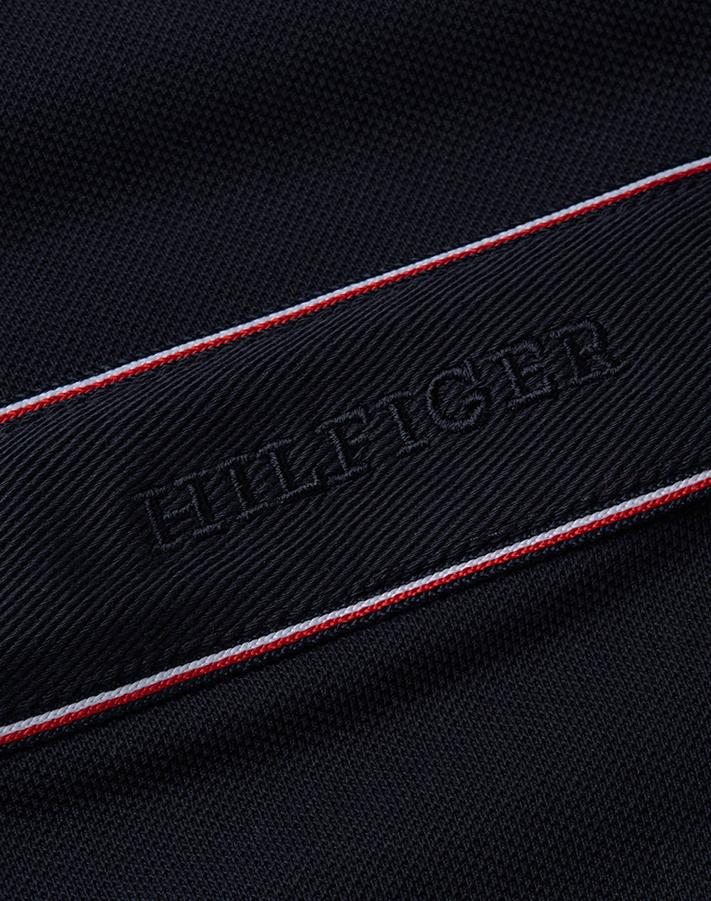 TOMMY HILFIGER GLOBAL STRIPE BLOCKING TEE