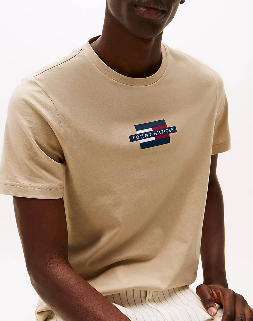 TOMMY HILFIGER FLAG BOX TEE