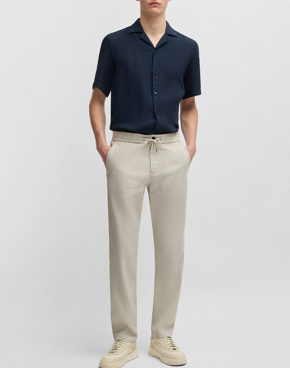 BOSS Sanderson-L 10270448 01