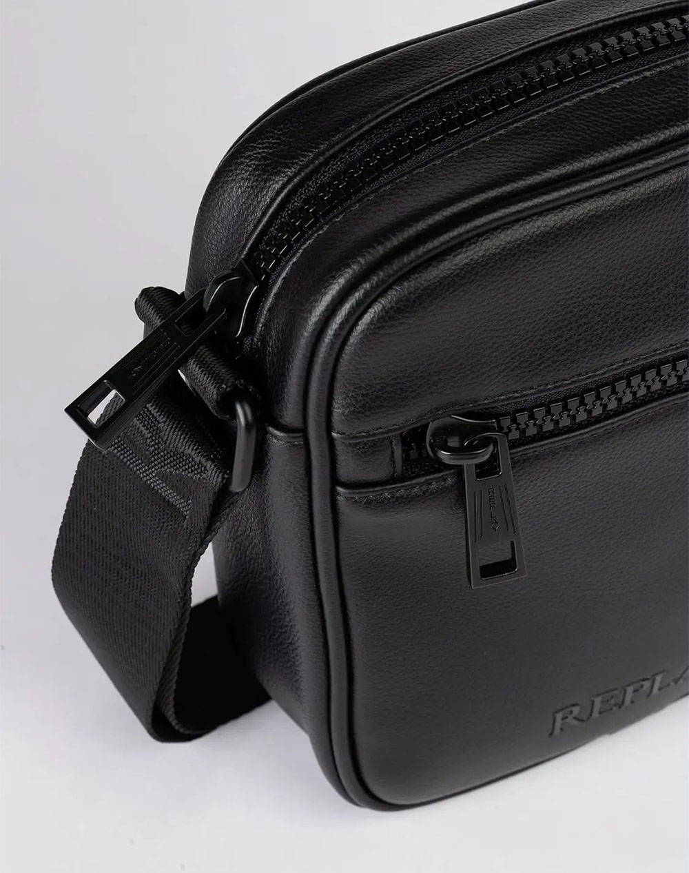 REPLAY Geanta (Dimensiuni: 17 x 6 x 20 cm.)
