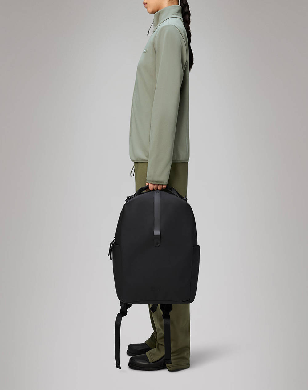 RAINS Clip Front Backpack W3 (Dimensiuni: 44 x 16 x 30cm.)