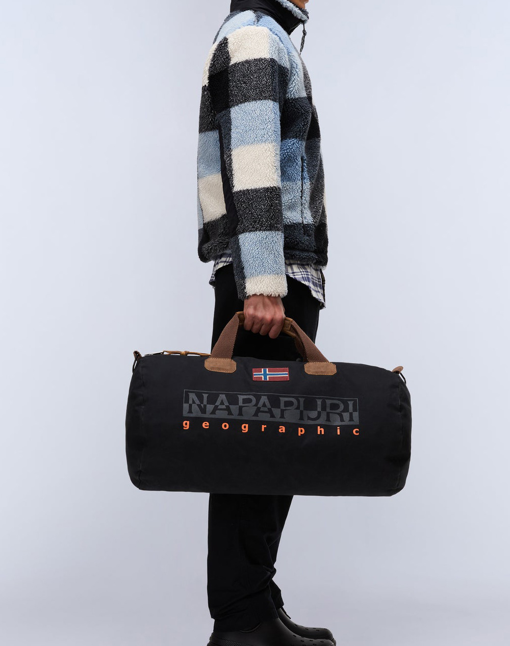 NAPAPIJRI BERING 3 (Dimensiuni: 60 x 32cm.)