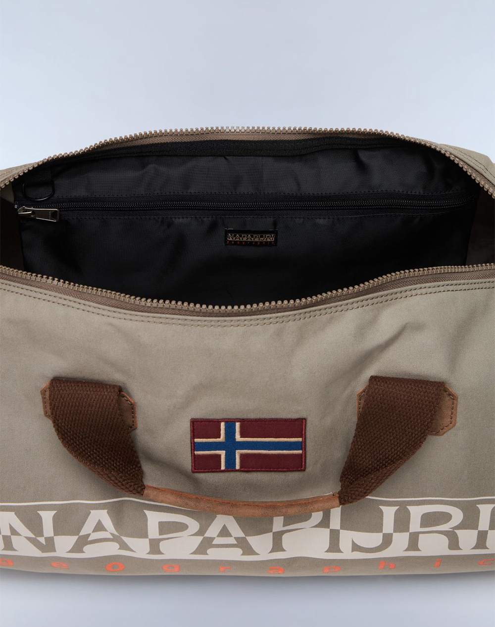 NAPAPIJRI BERING 3 (Dimensiuni: 60 x 32cm.)