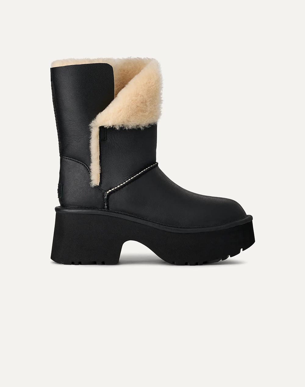 UGG 1172590 New Heights Cuff LTHR CLASSIC TALL BOOT UGG