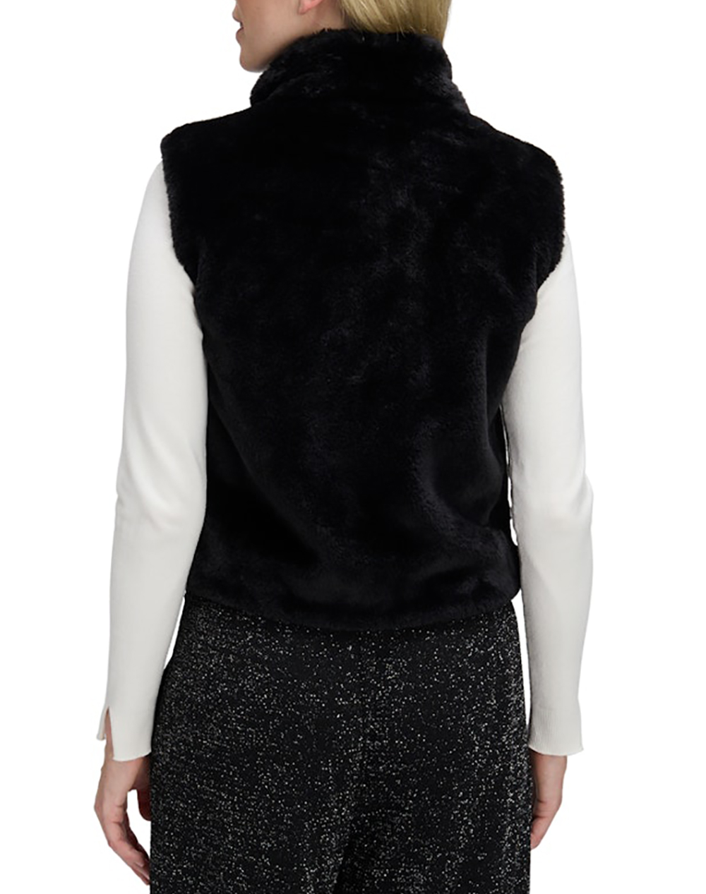 BETTY BARCLAY GILLET