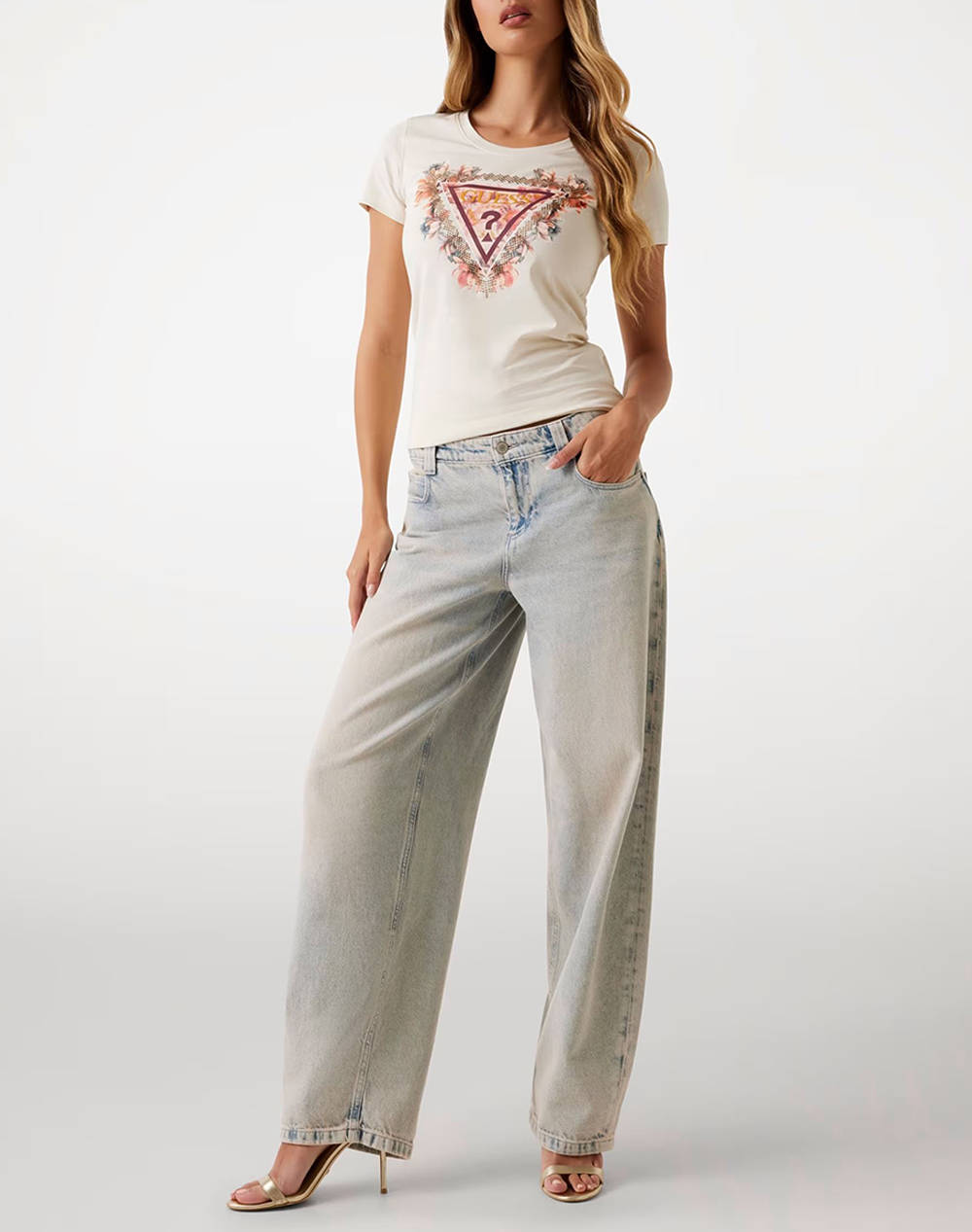 GUESS SS TRIANGLE FLOWERS TEE BLUZA DE DAMA