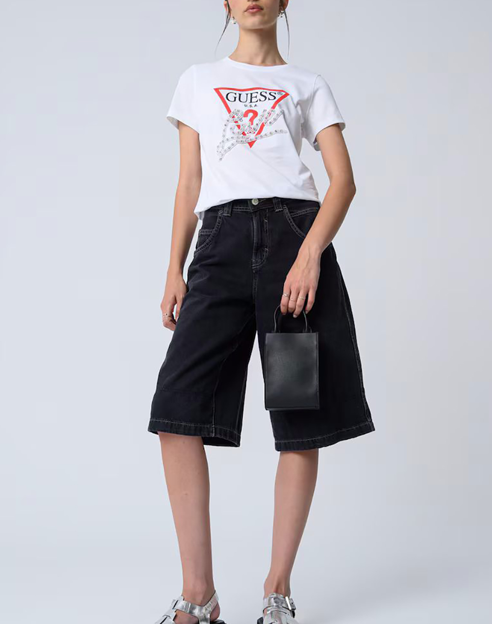 GUESS SS CN PEARLS LOVE TRIANGLE TEE BLUZA DE DAMA