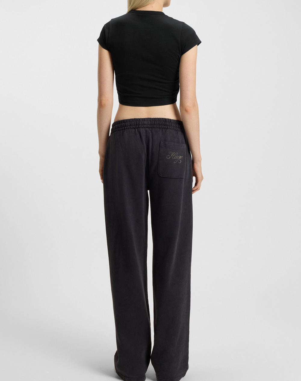 HUGO Dome_B_1 10272901 01