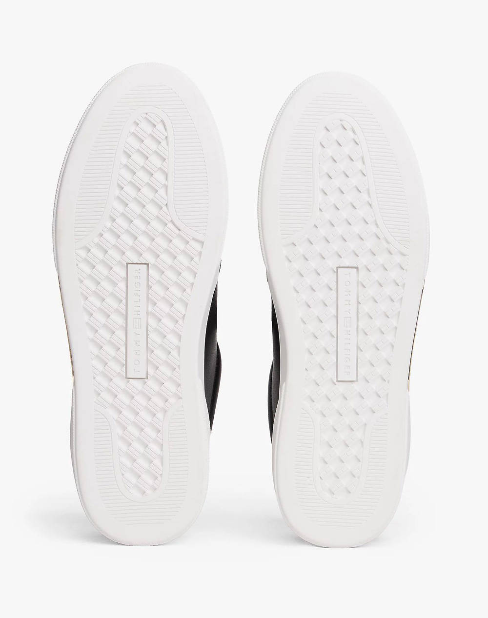 TOMMY HILFIGER ESSENTIAL CHIC COURT SNEAKER