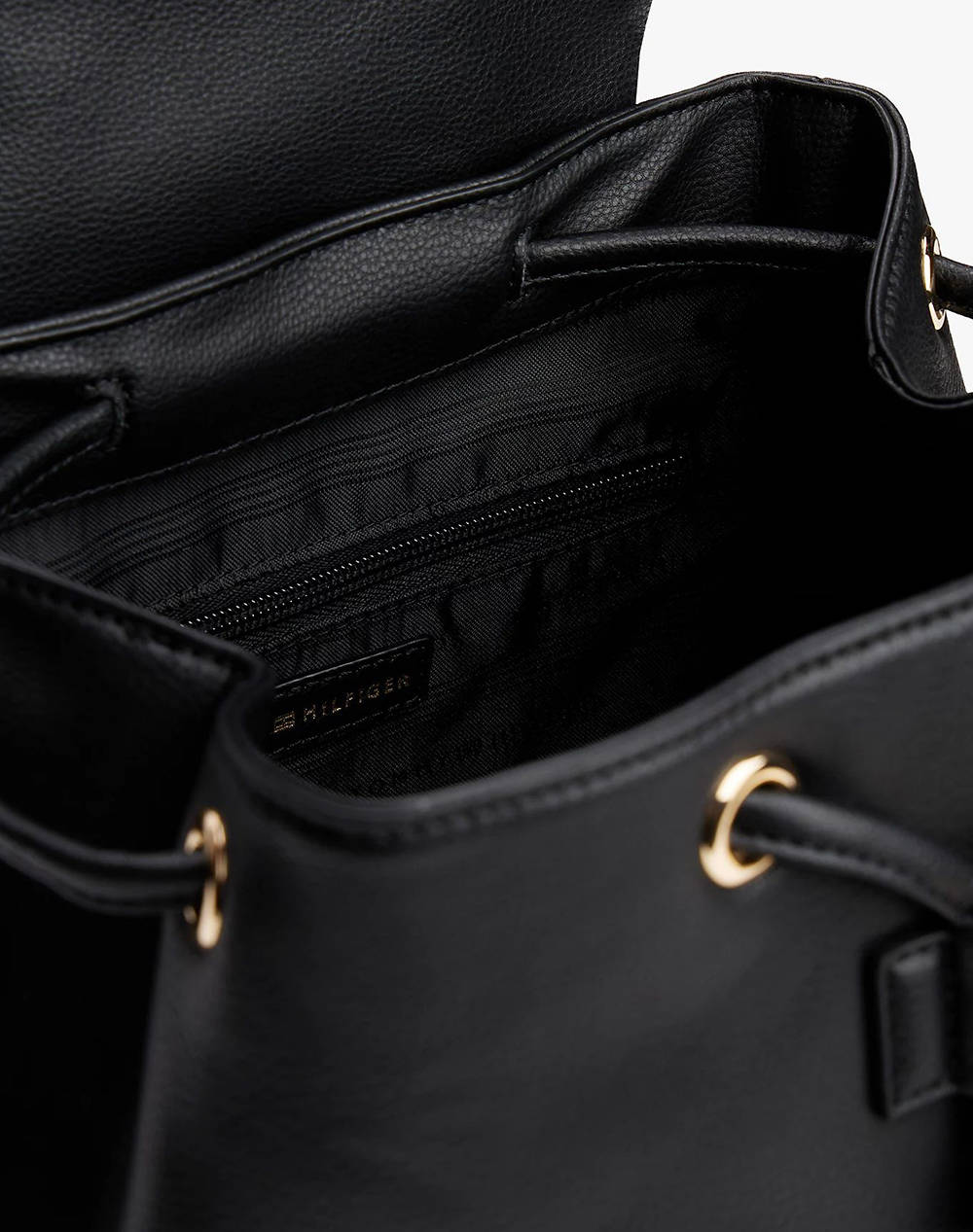 TOMMY HILFIGER TH MODERN BACKPACK (Dimensiuni: 26 x 15 x 27cm.)