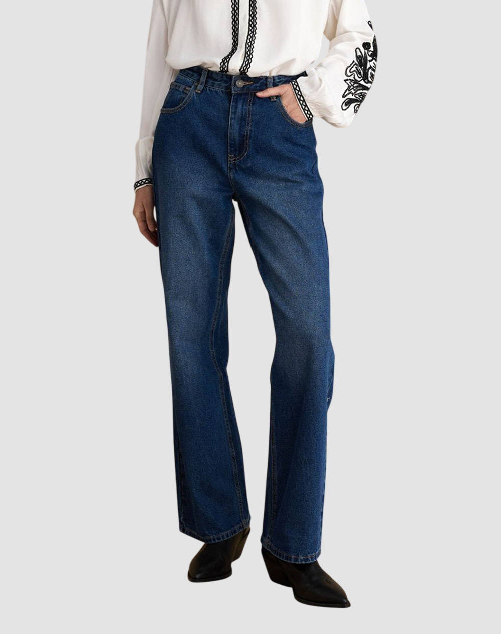 ATTRATTIVO PANTALONI