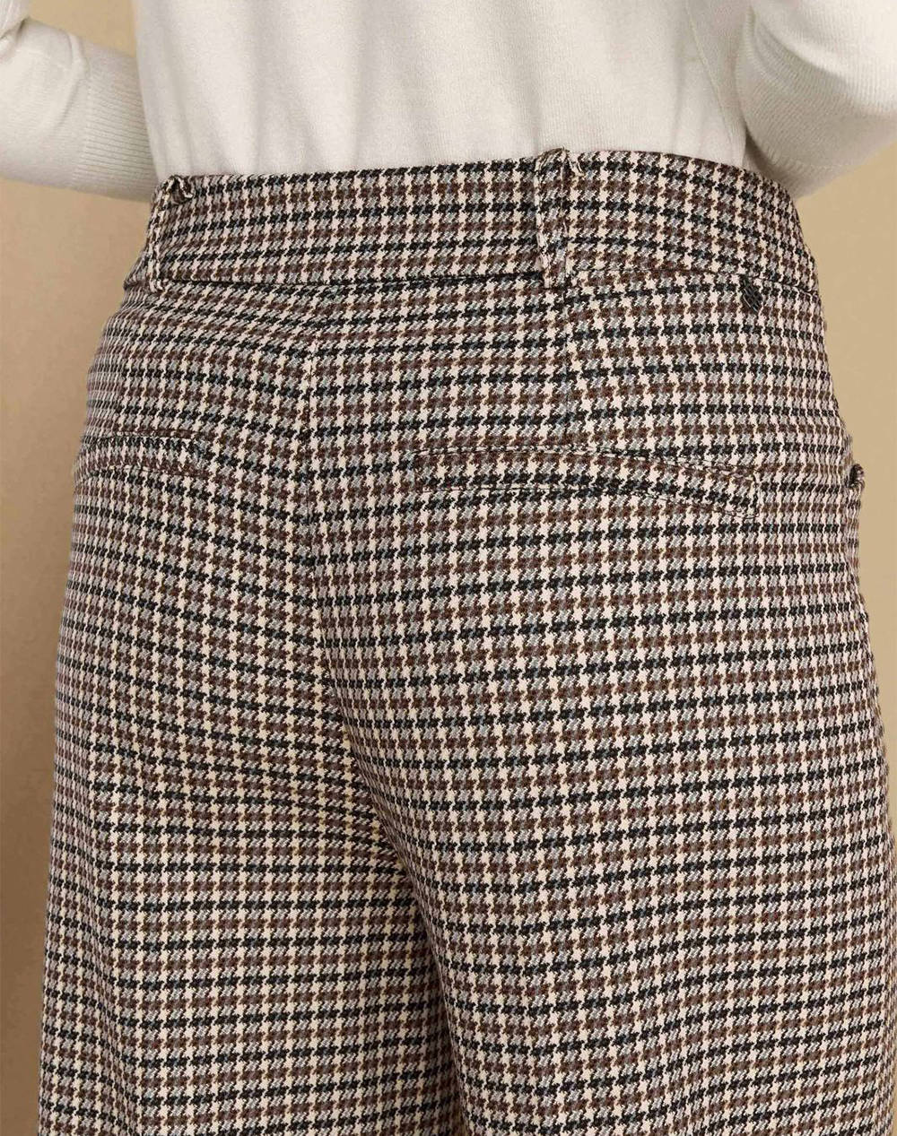 ATTRATTIVO PANTALONI