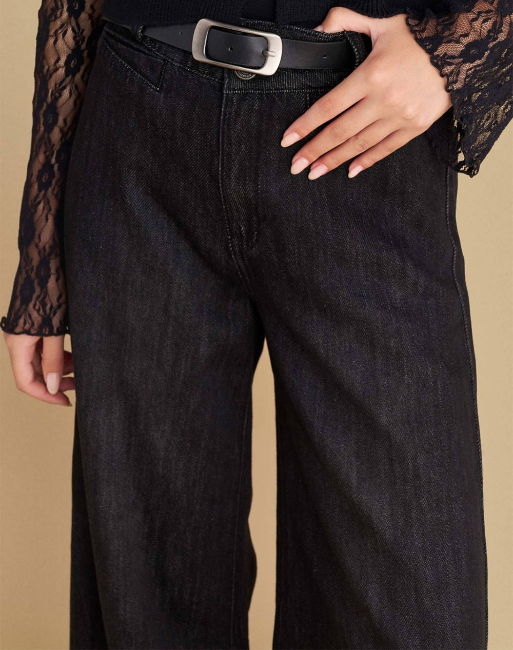 ATTRATTIVO PANTALONI