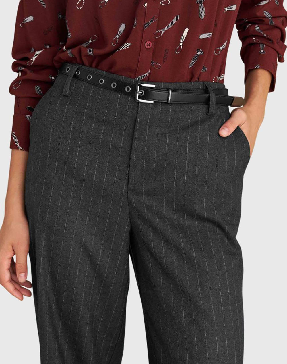 ATTRATTIVO PANTALONI
