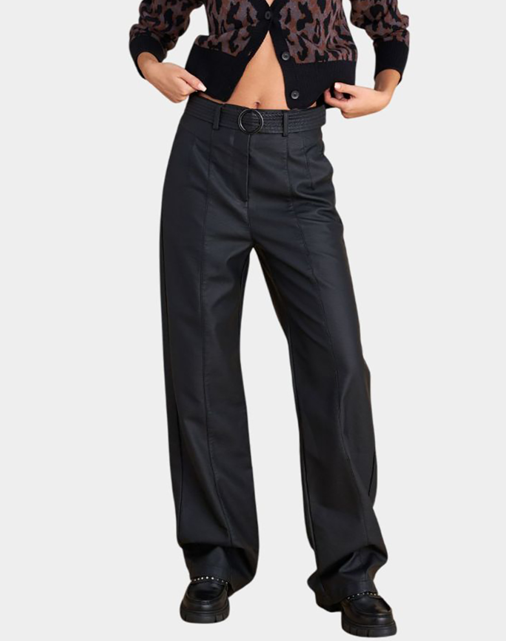ATTRATTIVO PANTALONI