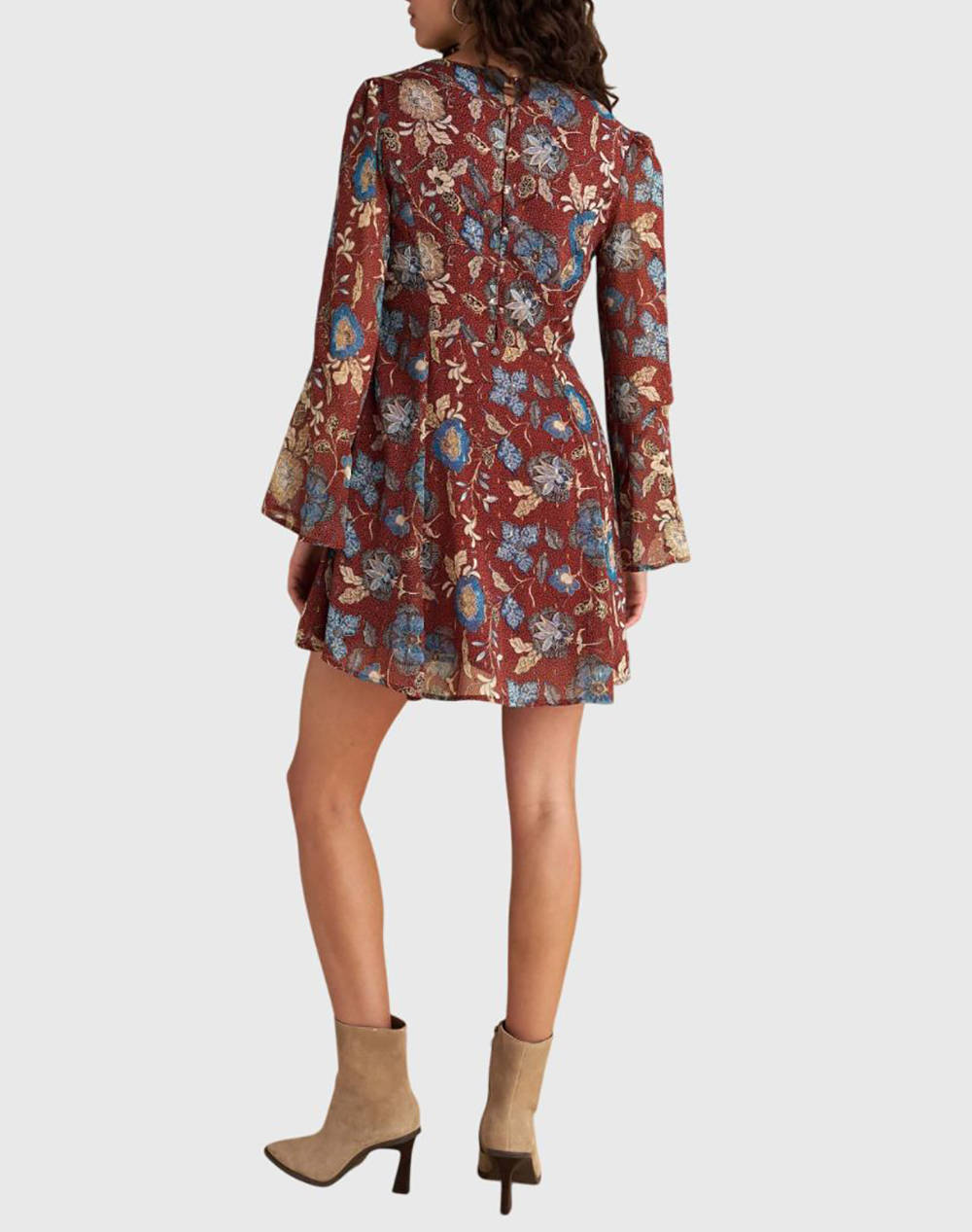 ATTRATTIVO ROCHIE