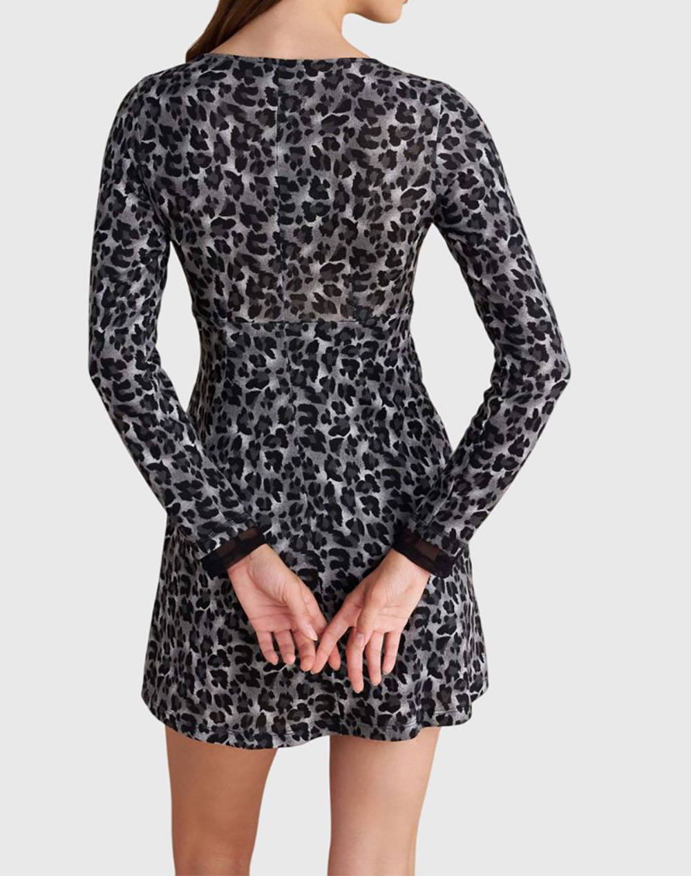 ATTRATTIVO ROCHIE