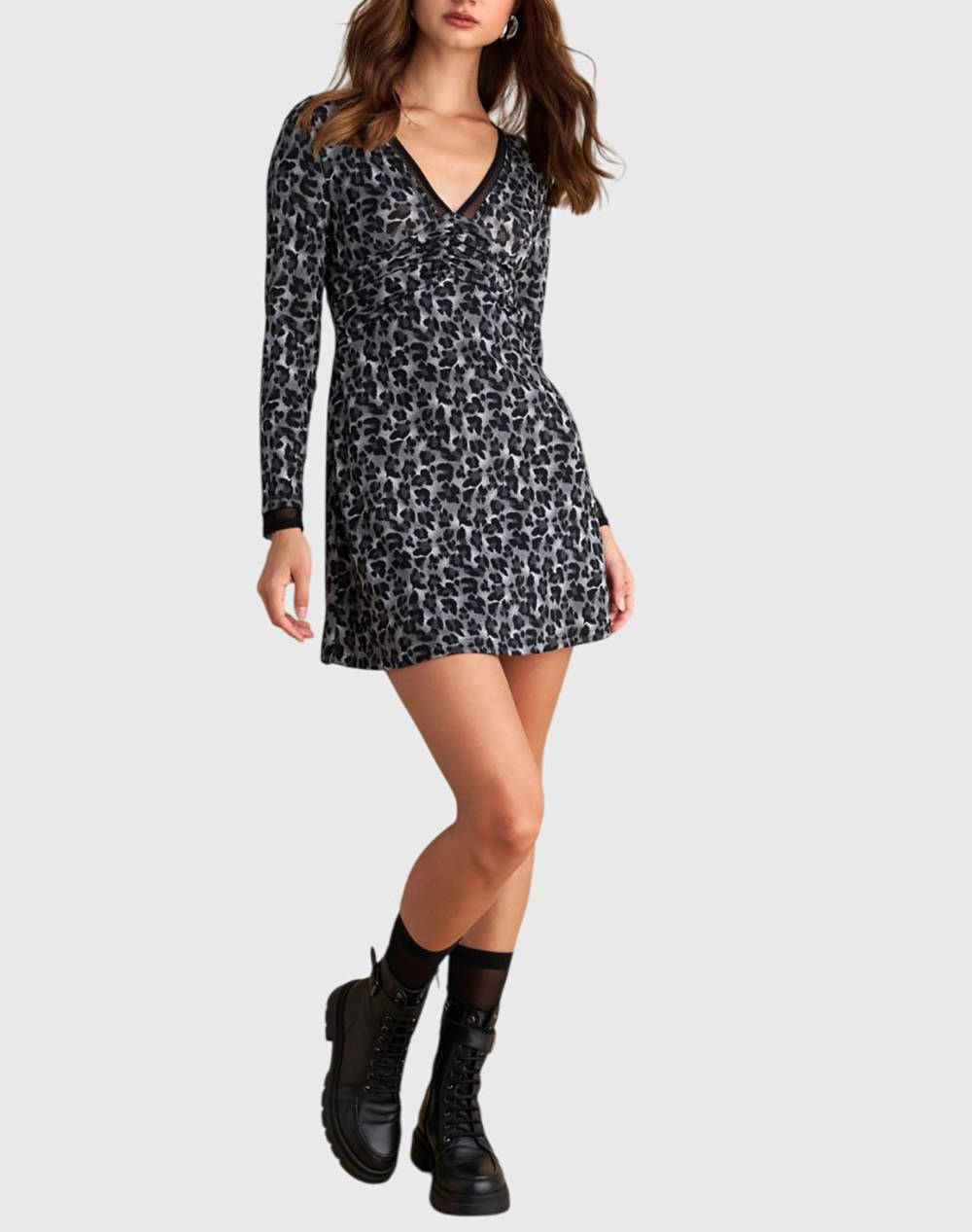 ATTRATTIVO ROCHIE