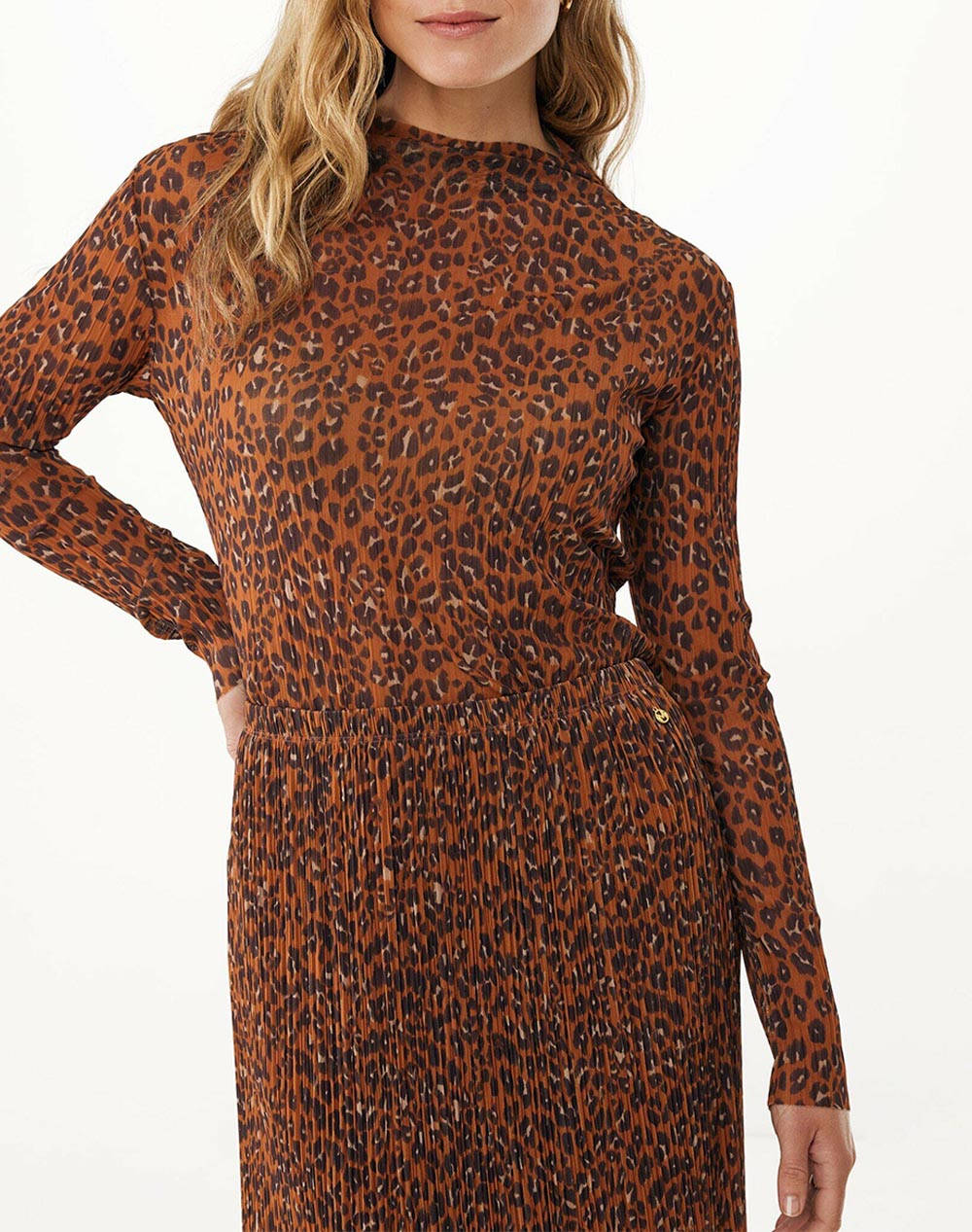MEXX Mesh leopard top