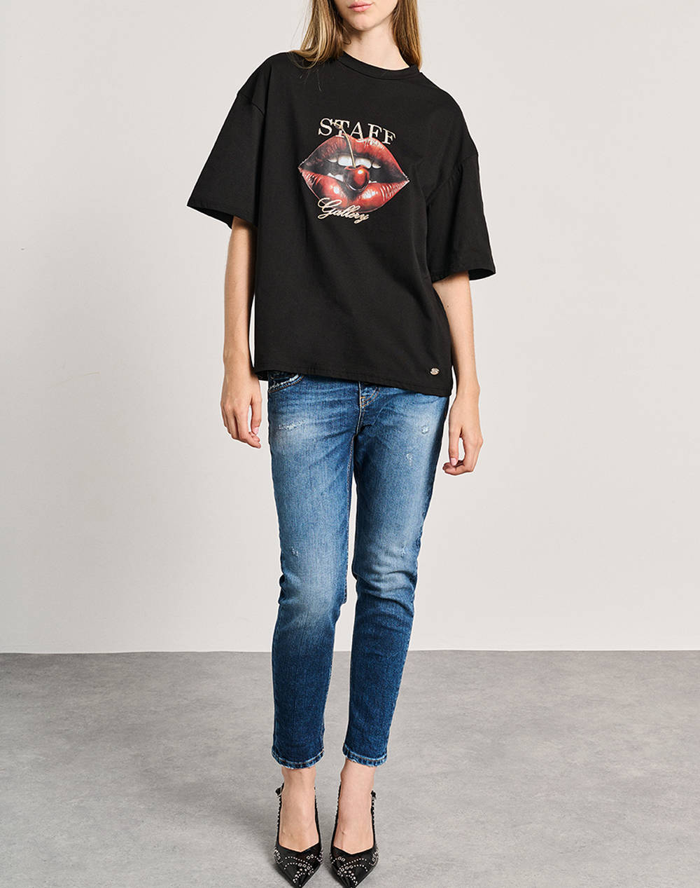 STAFF Sonia T-Shirt