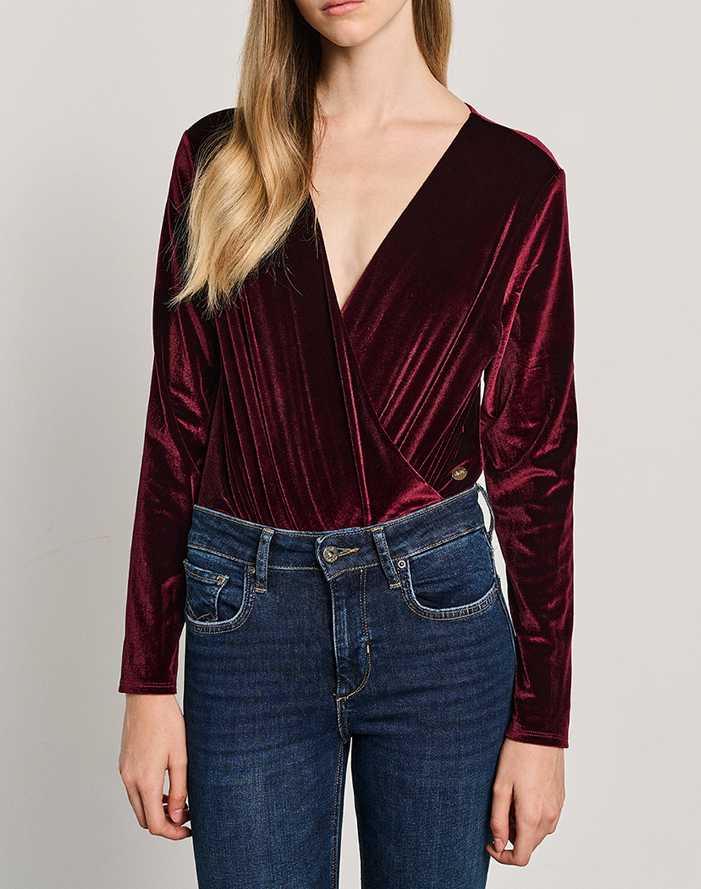 STAFF Nora Long Sleeve Top